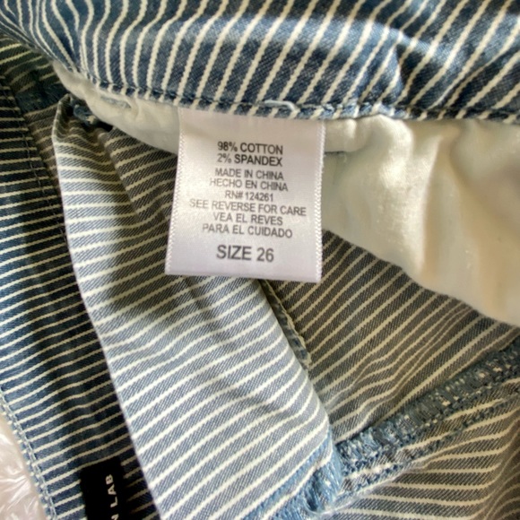 Design Lab company vintage blue and white cotton striped pants, women’s size 26 - Picture 16 of 16